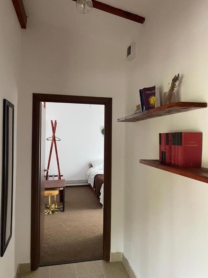 La Butuci Hotel Tirgu Ocna Ngoại thất bức ảnh